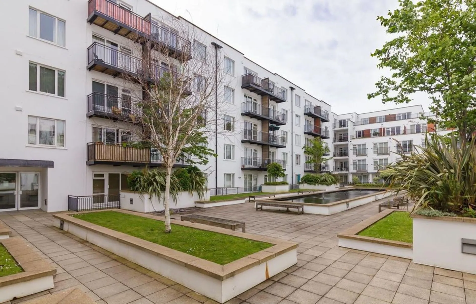 1 bed flat to rent in Spectrum Apartments, Central Promenade, Douglas, IM2. - Photo 3 of 7