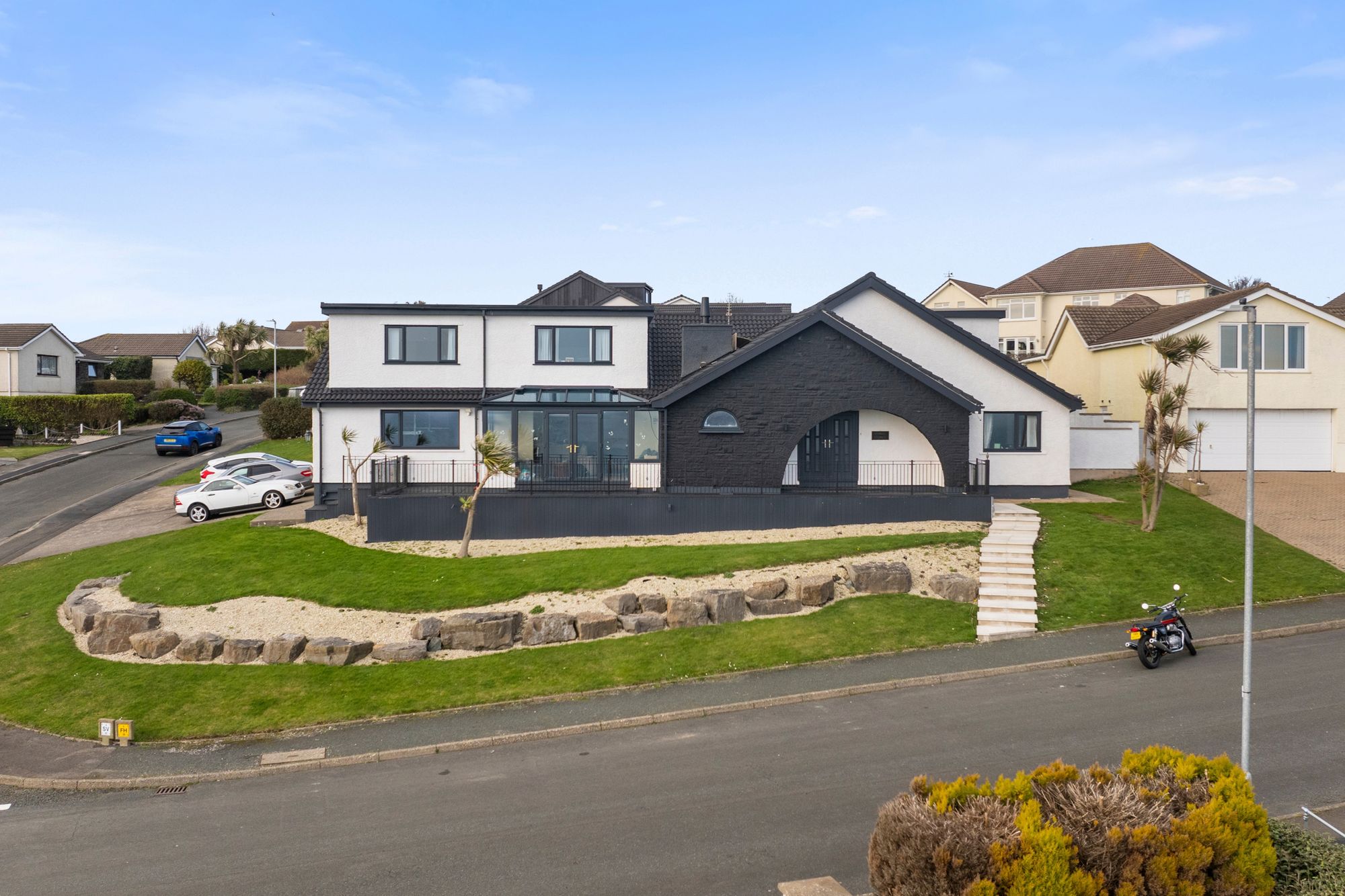 6 bed detached house for sale in Howe Road, Onchan, IM3. - Photo 3 of 3