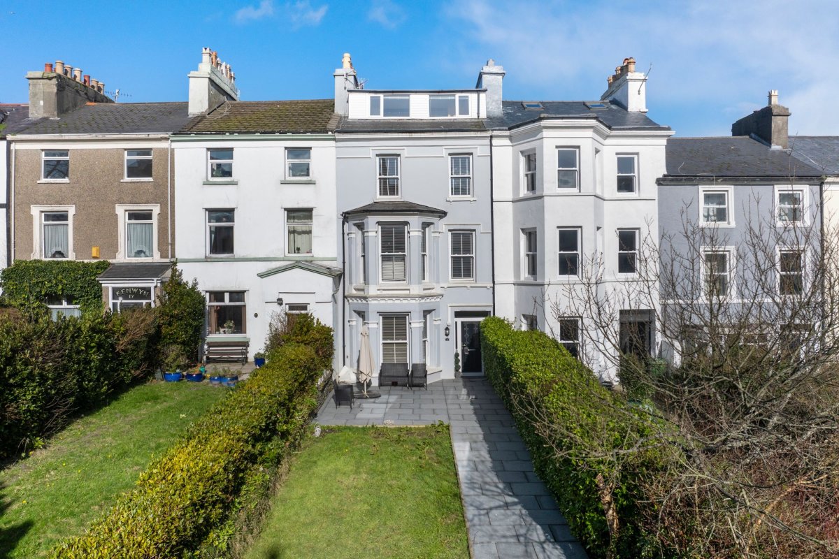 6 bed mid-terraced house for sale in 15 Stanley Terrace Douglas IM2 4EP, Douglas.