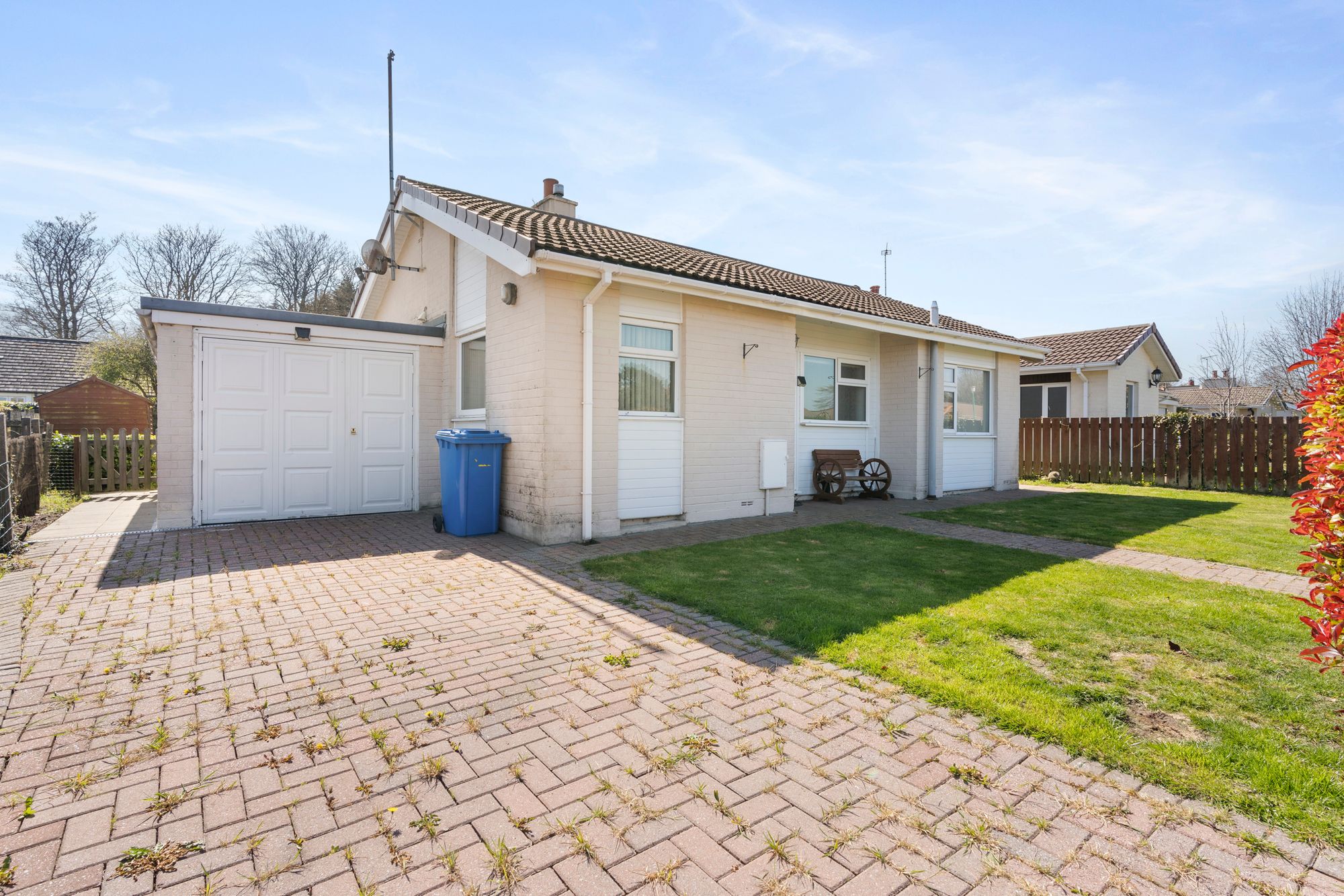 2 bed detached bungalow for sale in 14 Lezayre Park Ramsey. - Photo 1 of 3