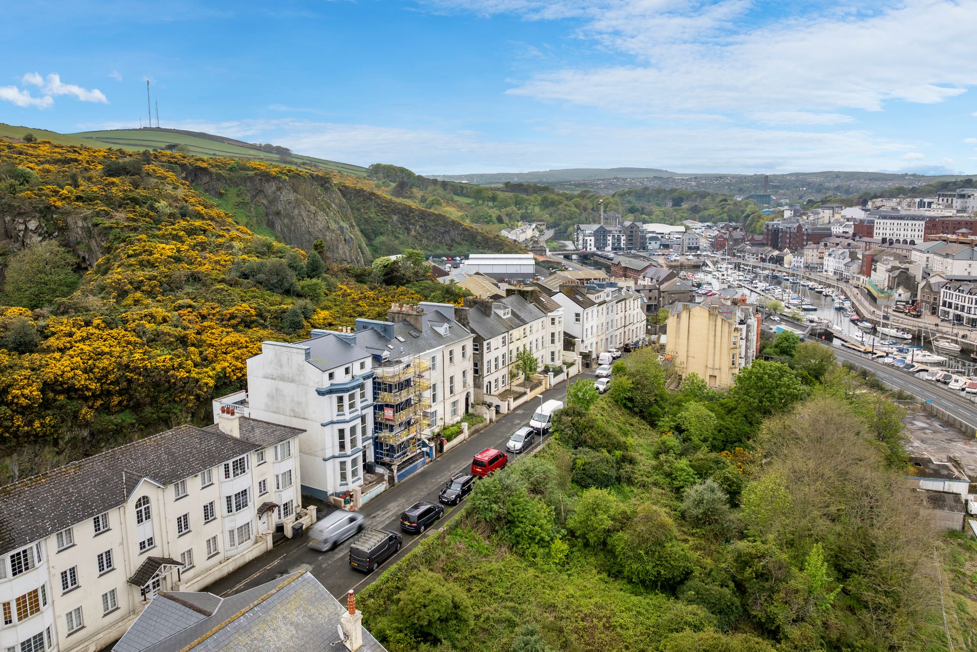 3 bed house for sale in Taubman Terrace, Douglas, IM1. - Photo 2 of 3