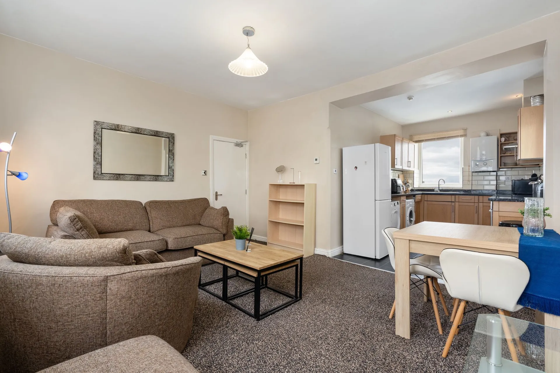 3 bed flat for sale in Demesne Road, Douglas, IM1. - Photo 4 of 13