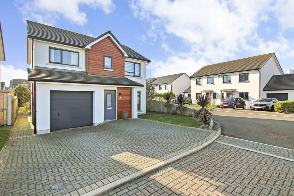 8 Kitterland Lane, Ballakilley, Port Erin IM9 6DX. - Photo 1 of 38